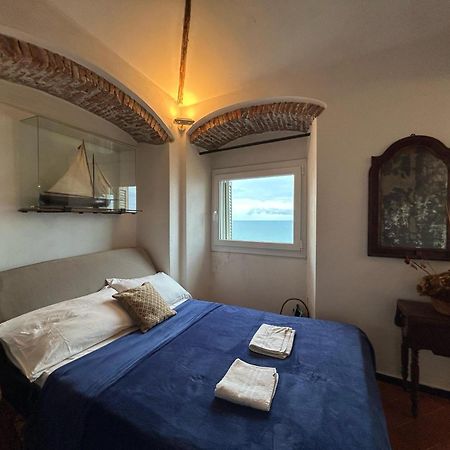 Napoleone Vintage House Villa อิมเปรีอา ภายนอก รูปภาพ